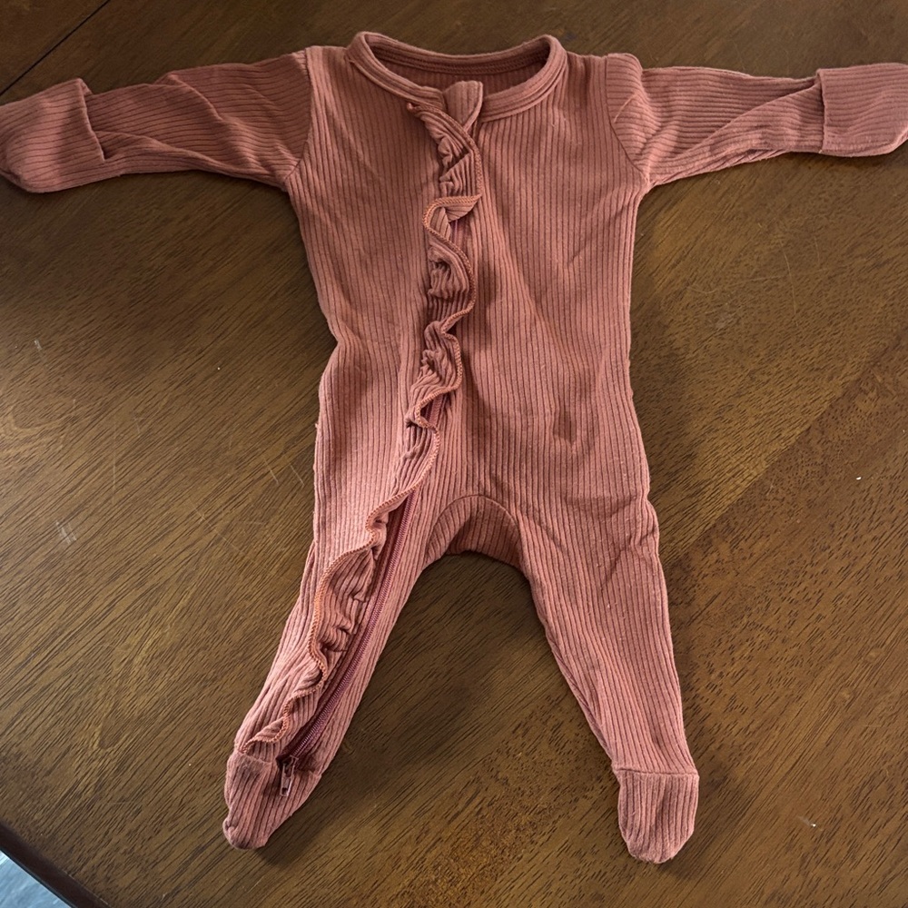 Cozy Ruffled Kids Footie in Warm Brown